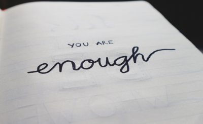 autor pseudônimo - you are enough