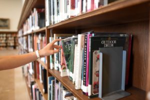 Como escolher uma editora de autopublicação